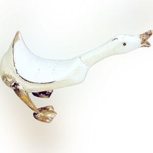 Wooden Carved Duck / Goose for Home / Office Decor…